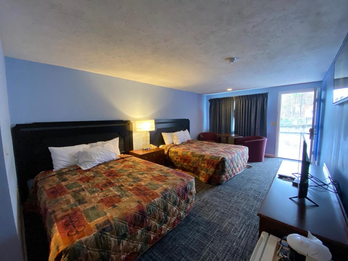 Economy Lodge 682 Main St ستيربريدج المظهر الخارجي الصورة