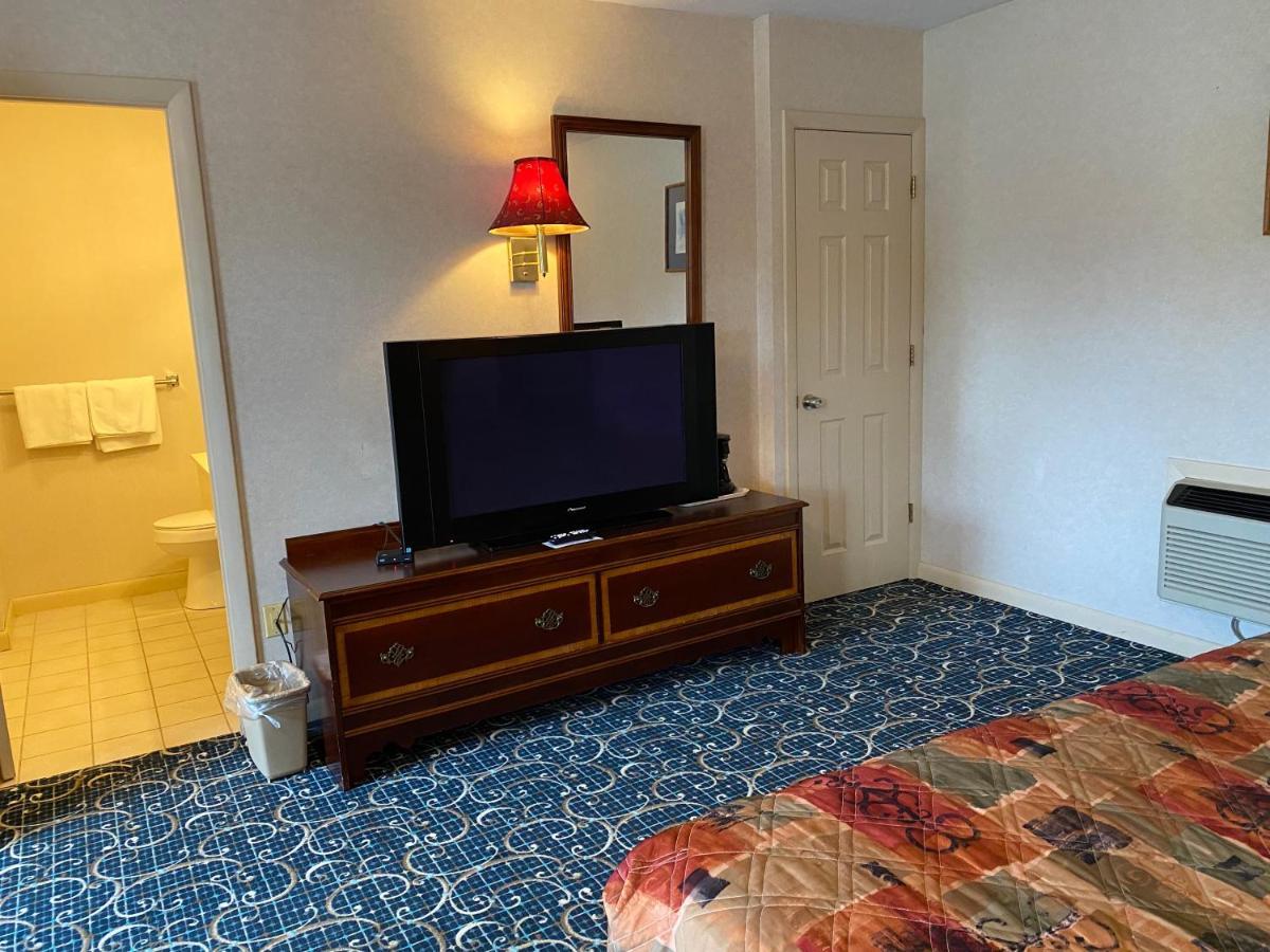 Economy Lodge 682 Main St ستيربريدج المظهر الخارجي الصورة