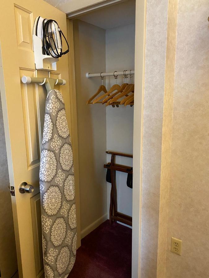 Economy Lodge 682 Main St ستيربريدج المظهر الخارجي الصورة