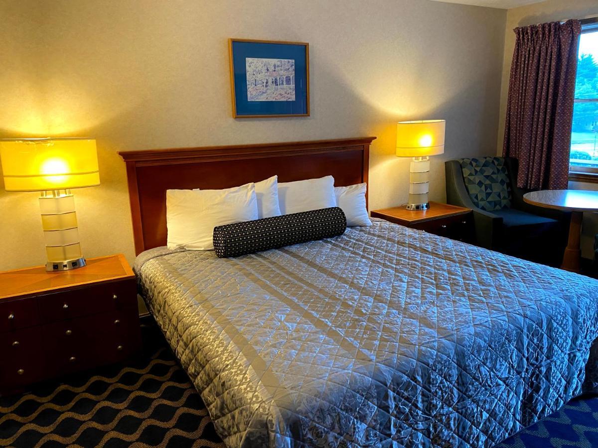 Economy Lodge 682 Main St ستيربريدج المظهر الخارجي الصورة